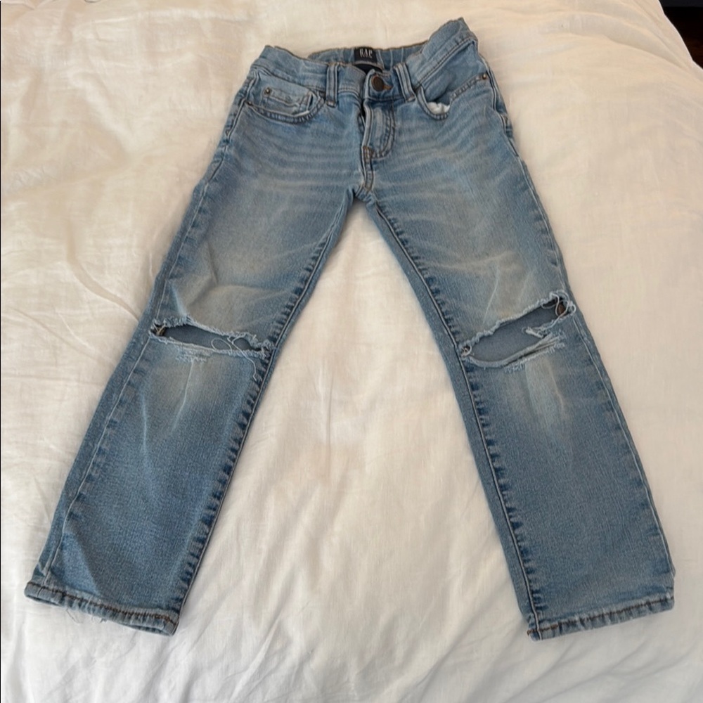 GAP kids Light Blue Regular Stretch Straight Jeans. Size 7